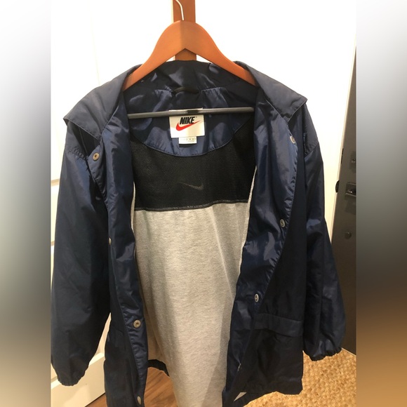Nike Rain Jacket (button up) - Picture 3 of 5